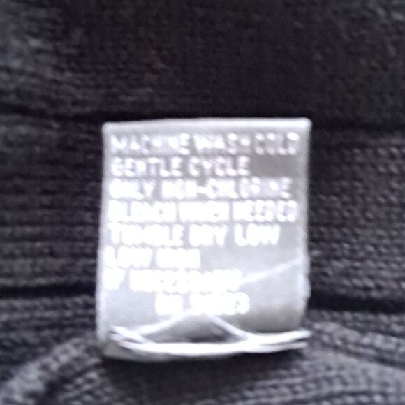 Kenneth Cole Reaction Sweater NWOT - Picture 11 of 11
